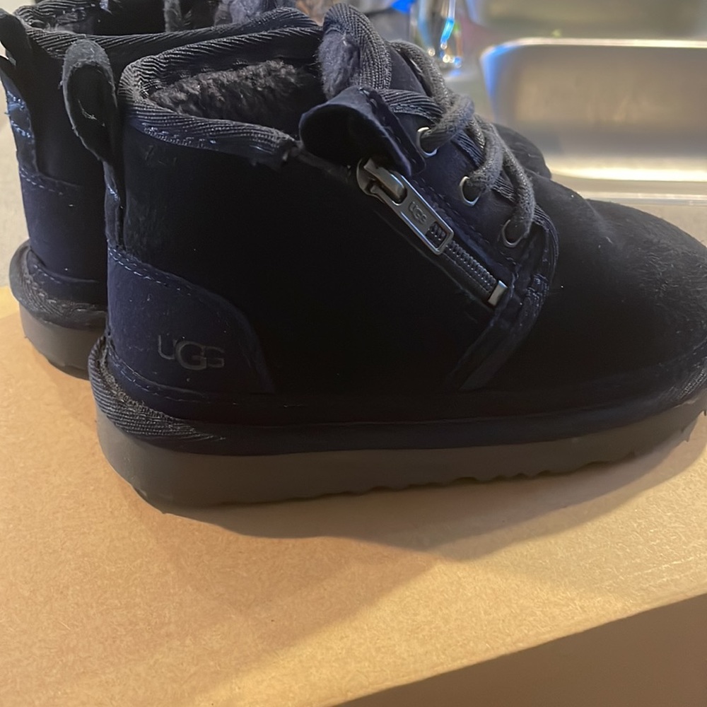 Toddler Navy Blue Neumel UGG boots